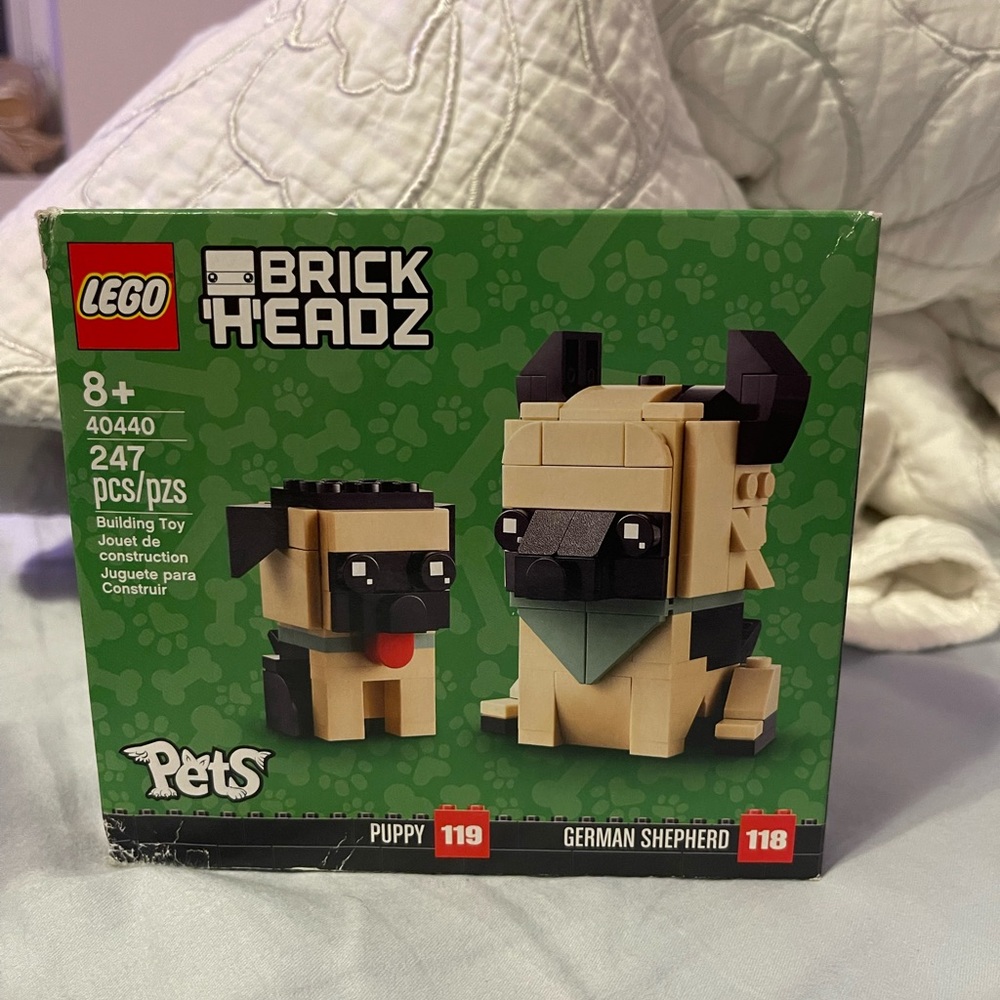 LEGO BRICKHEADZ: German Shepherd (40440-1) RETIRED